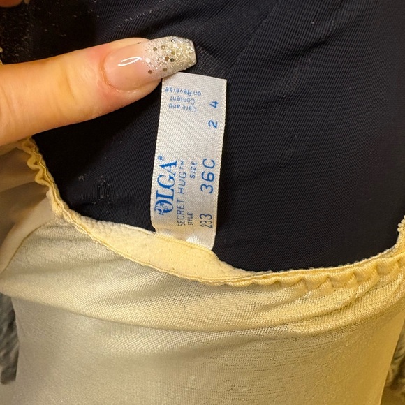 Vintage Olga Cream Lace Chemise Nightgown - Picture 11 of 12